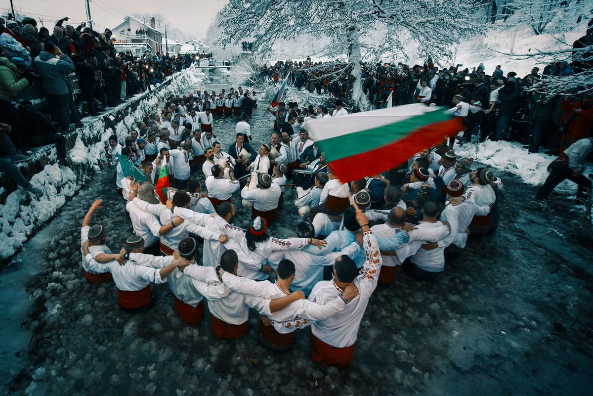 Zaangażowanie w tradycje